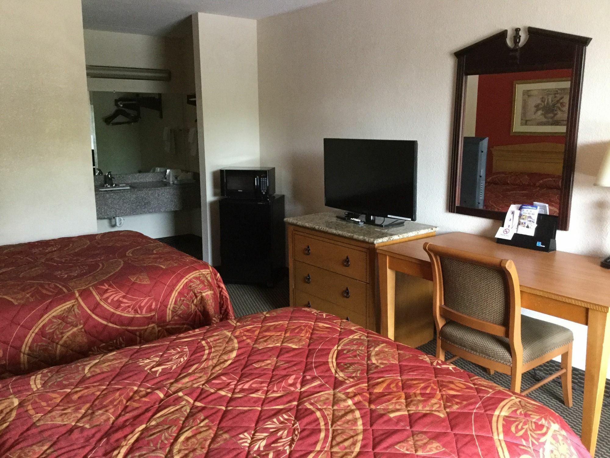 Americas Best Value Inn - Goodlettsville Extérieur photo