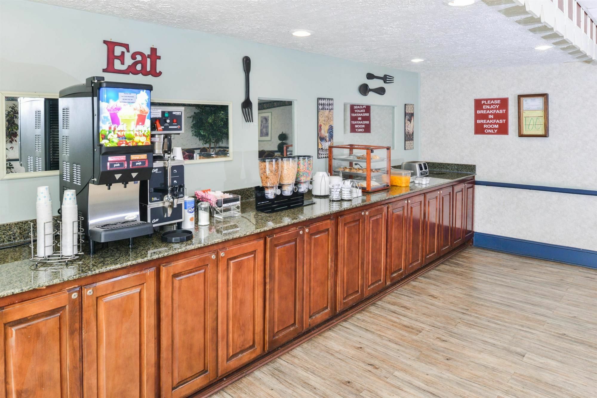 Americas Best Value Inn - Goodlettsville Extérieur photo