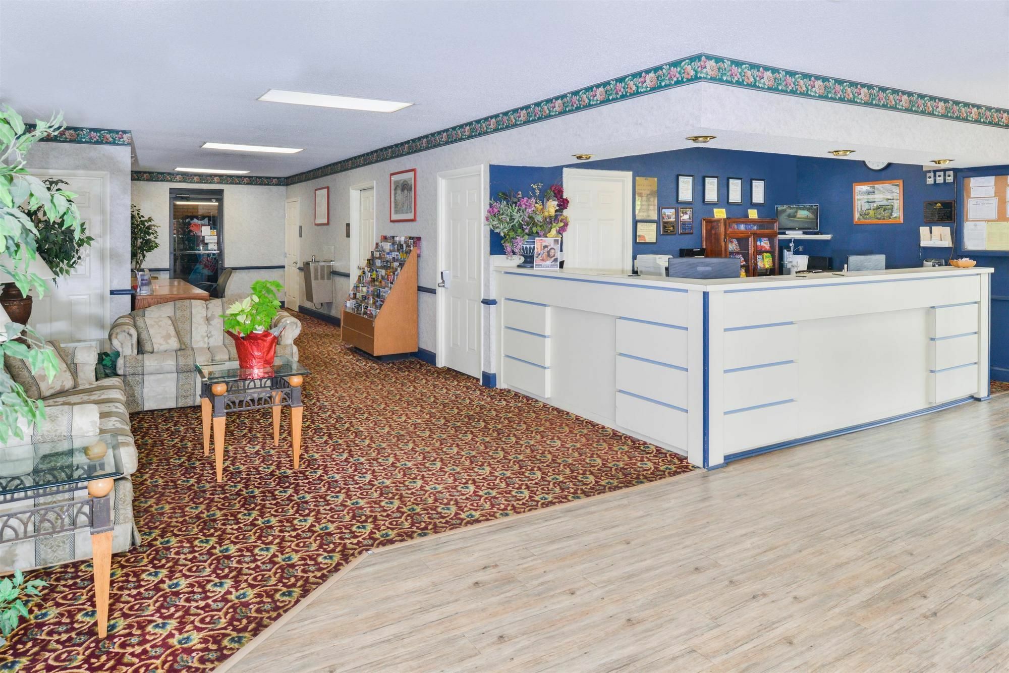 Americas Best Value Inn - Goodlettsville Extérieur photo