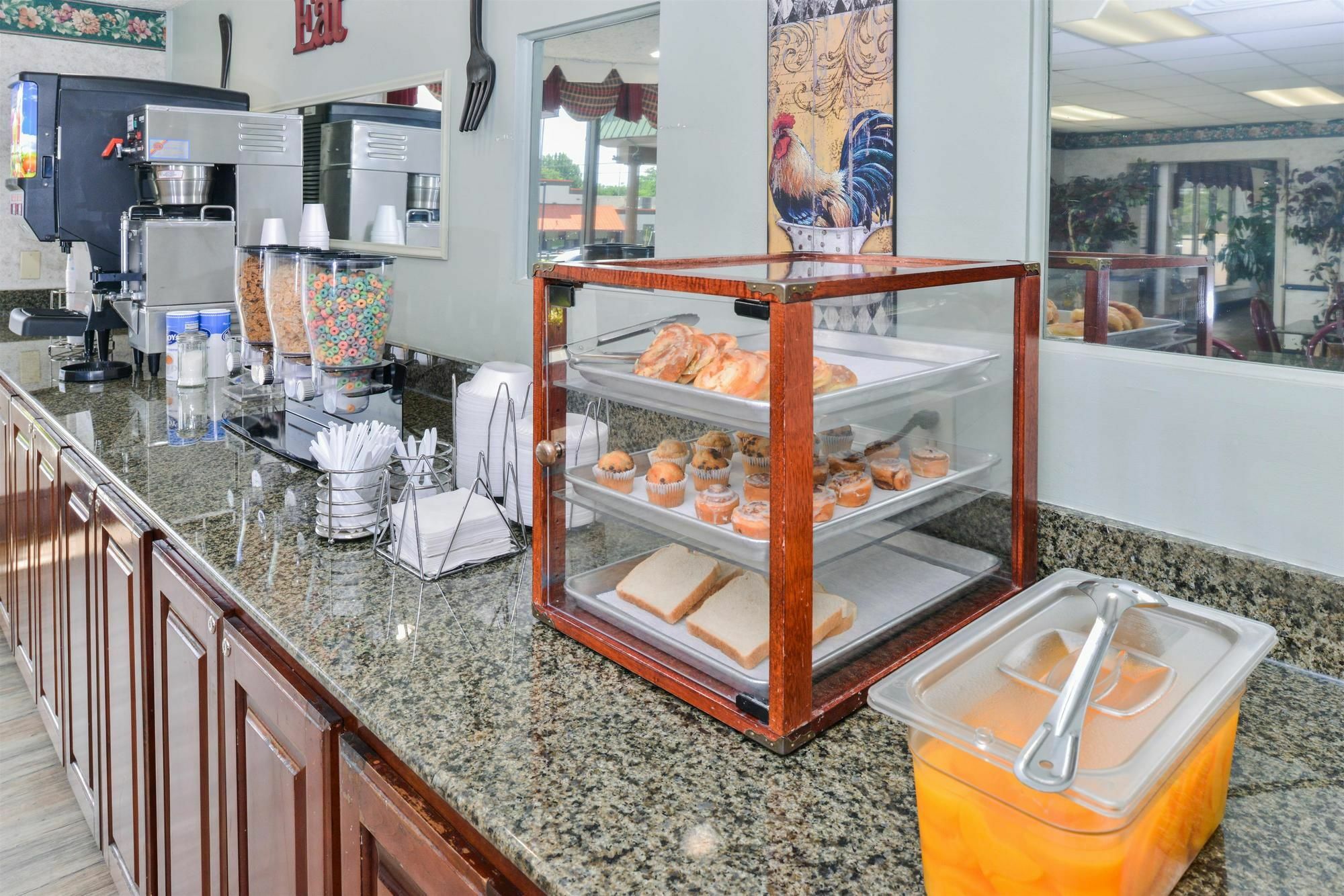 Americas Best Value Inn - Goodlettsville Extérieur photo